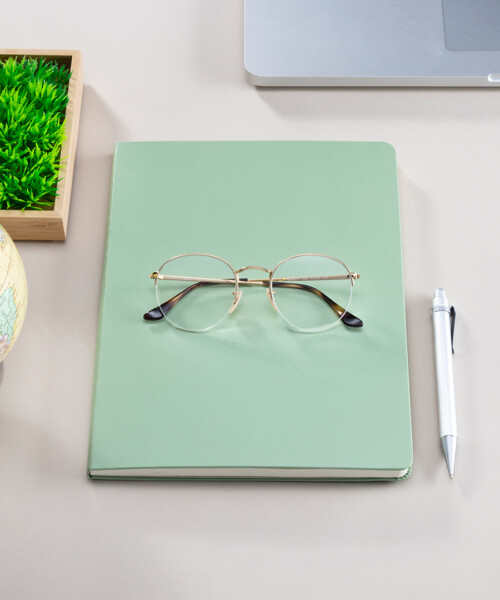 Do You Have a Face for Glasses?