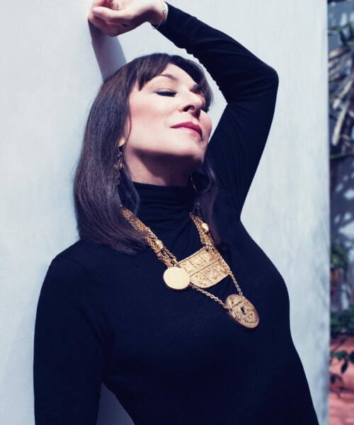 Another Reason We Love Anjelica Huston