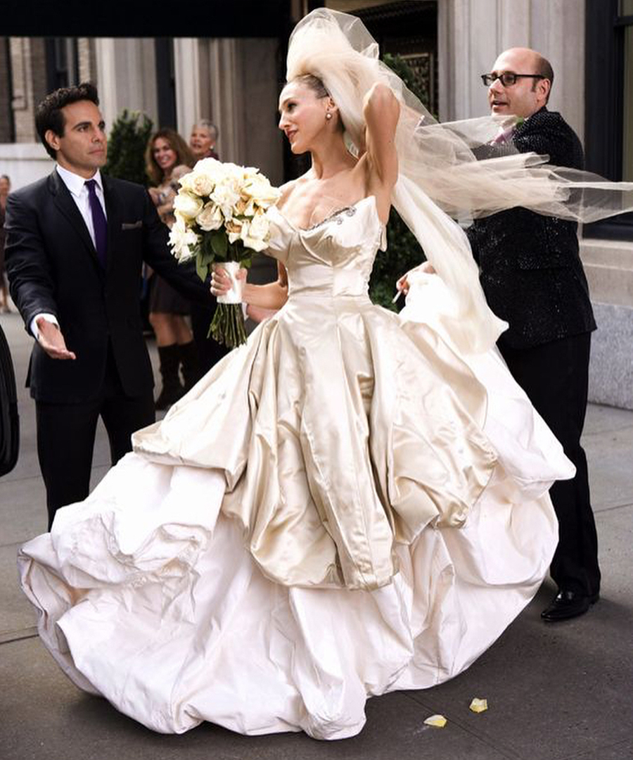Carrie Bradshaw Wears Wedding Dress in And Just Like That