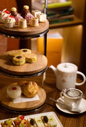 Le Café Louis Vuitton Delights The Senses