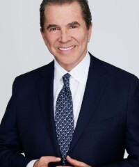 Gil Dezer, one of South Florida’s most visionary developers, continues to reshape luxury real estate with iconic branded projects like Porsche Design Tower, Residences by Armani/Casa, and Bentley Residences Miami — each a masterpiece blending innovation, design, and timeless elegance.