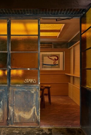 The Stars Align at NYC’s Chic New Wine Bar