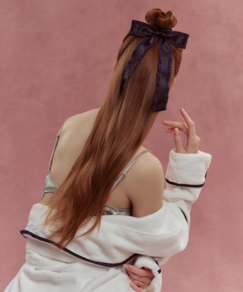 Wet Brush x Hill House Home