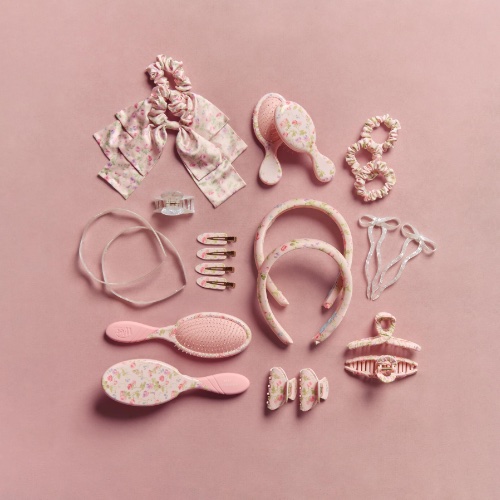 Wet Brush x Hill House Home