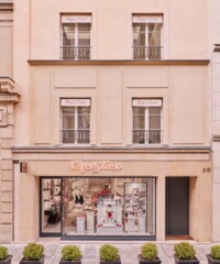 Roger Vivier Returns To Its Roots