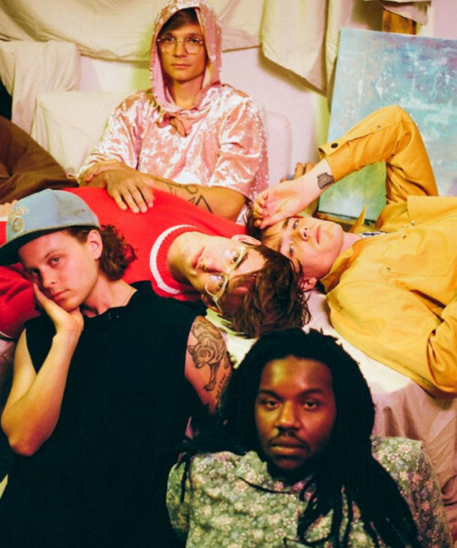 Sound Bite: Ariana Grande, Hippo Campus and Cher
