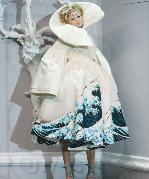 One Artist’s Great Wave of Influence