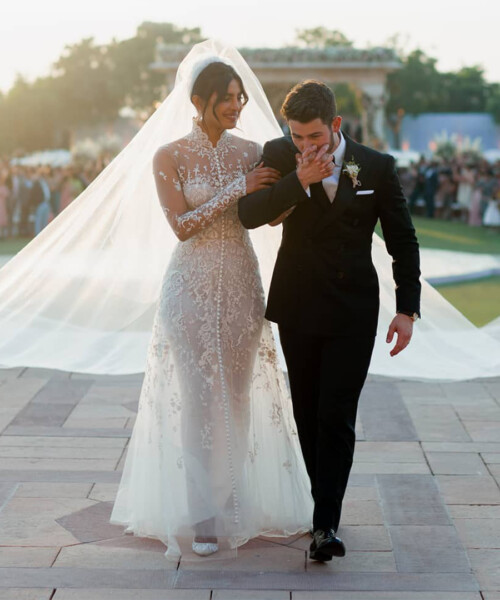 How to Recreate Priyanka Chopra’s Wedding Day Look