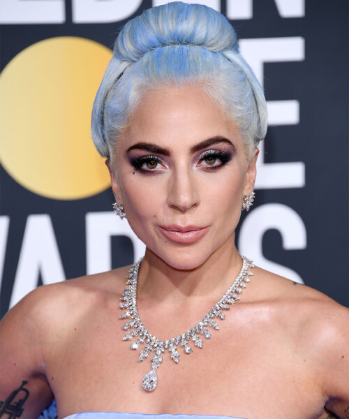 Get Lady Gaga’s Golden Globes Beauty Look