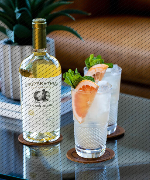 Drink DuJour: Cooper & Thief White Wine Paloma