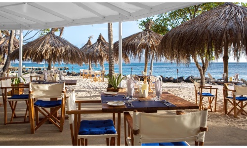The Sunset Restaurant & Bar at the Palm Island Resort