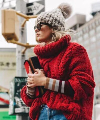 Stay Warm In These Chic Winter Accessories