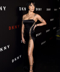 Halsey Celebrated DKNY’s 30th Anniversary in Brooklyn