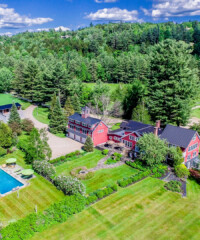 A Look Inside a Luxurious Vermont Property