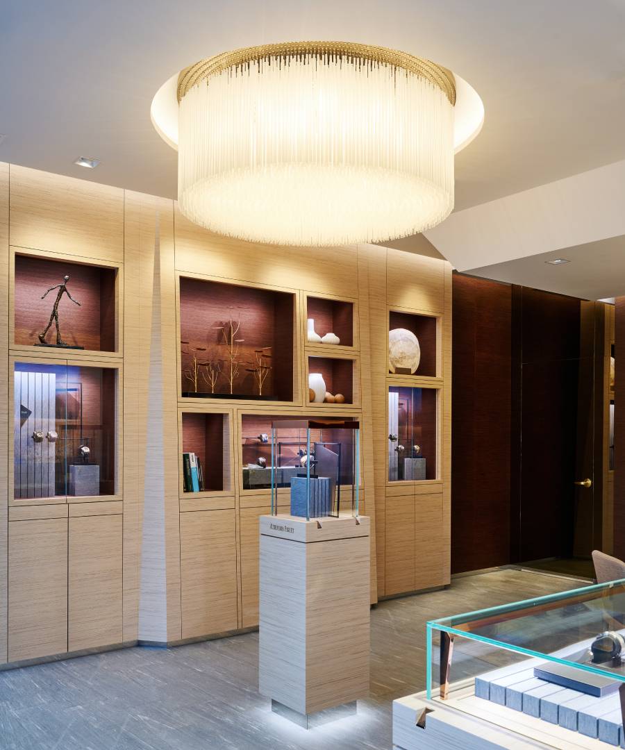 Aspen's Louis Vuitton lights up