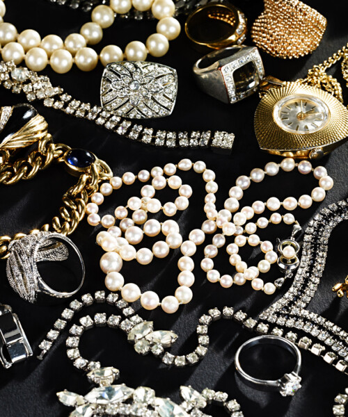 How to Organize Your Jewelry Collection