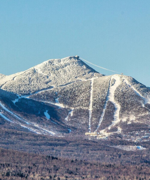 Obsession DuJour: Skiing in Jay Peak, Vermont